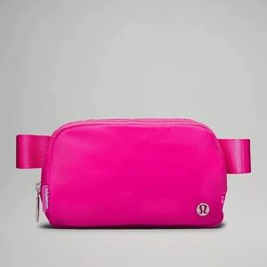 Sonic Pink Lululemon Everywhere Belt Bag